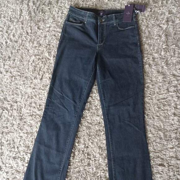 Jeans neuf - Picture 2 of 5